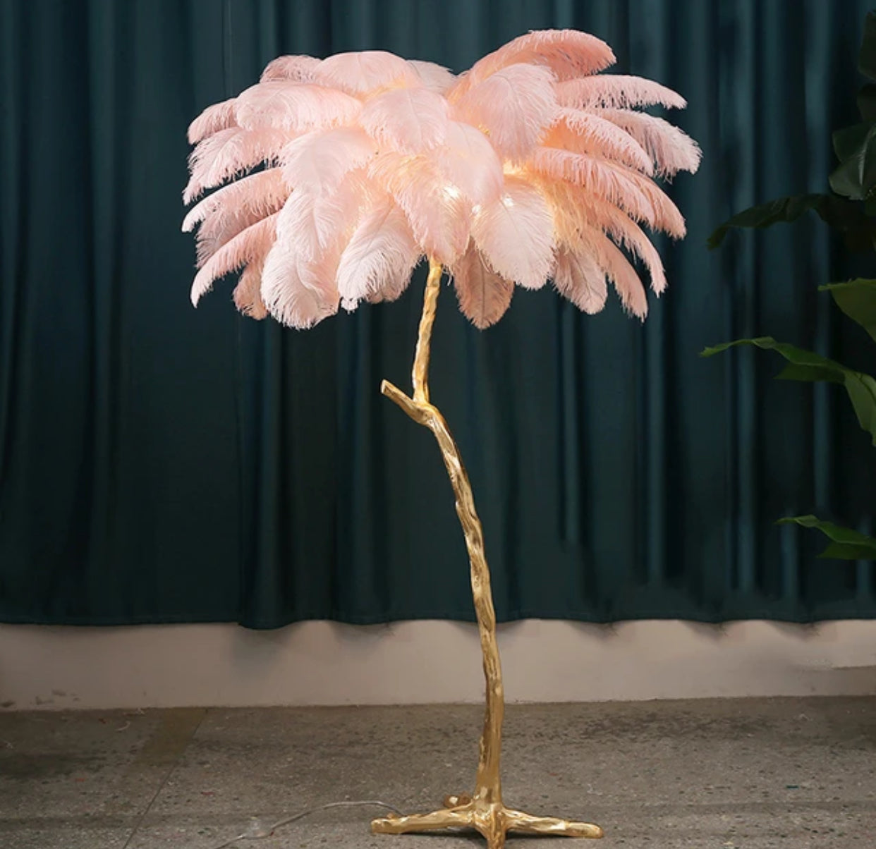 Bird feather lamps