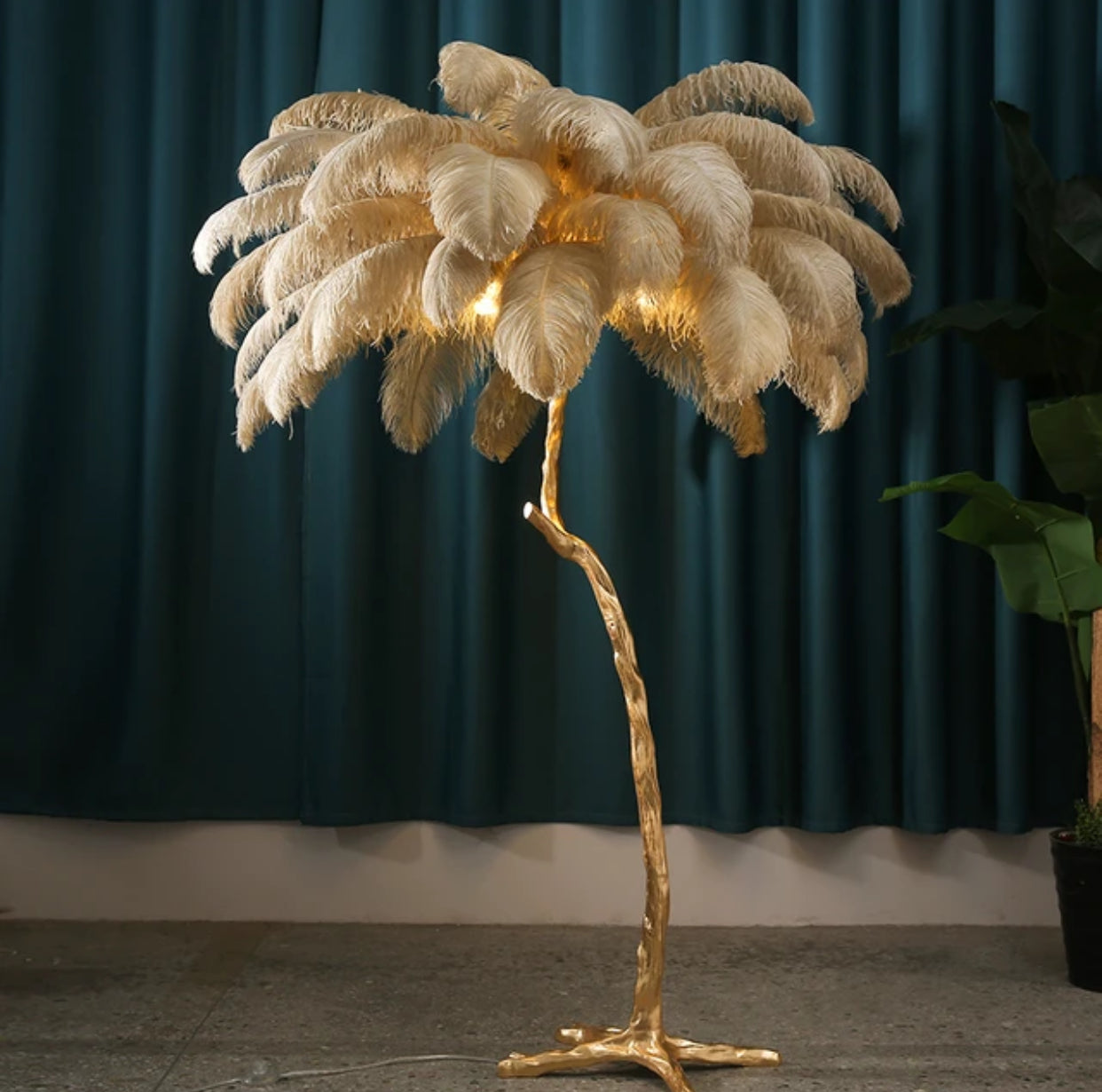 Bird feather lamps